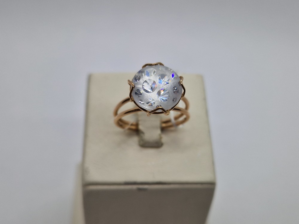 КОЛКМ585 КОЛЬЦО С КАМНЕМ (Au 585)