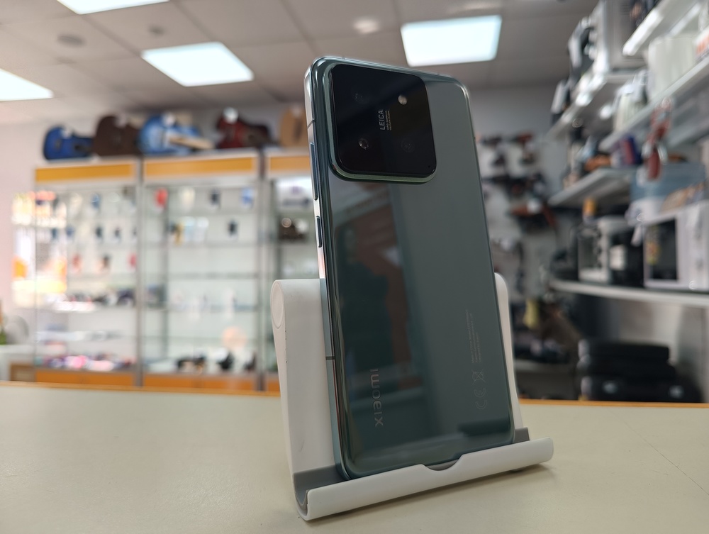 Смартфон Xiaomi 14 12/512Gb