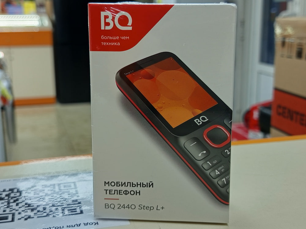 Мобильный телефон BQ 2440