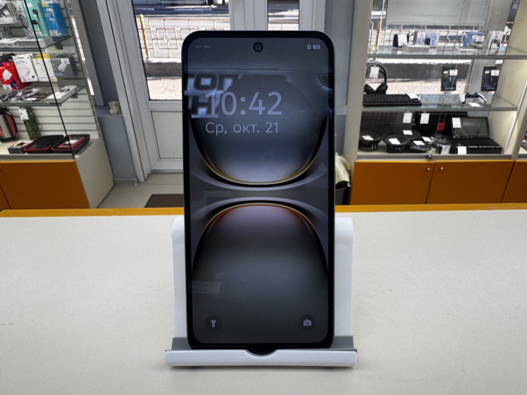 Смартфон Tecno Spark 40C 4/128