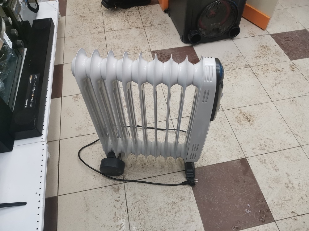 Масленный радиатор Polaris CR 0915 B