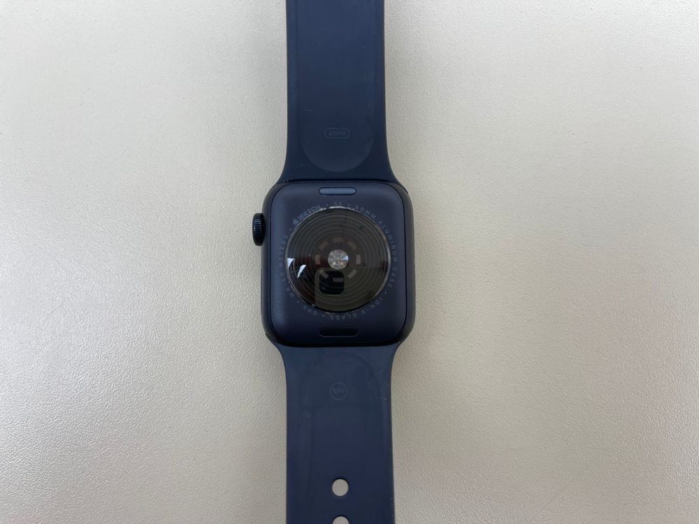 Смарт-часы Apple Watch SE 2022 40mm