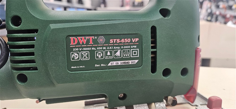 Лобзик DWT STS-650 VP