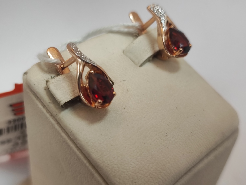 СКМИ585 СЕРЬГИ С КАМНЯМИ (Au 585)