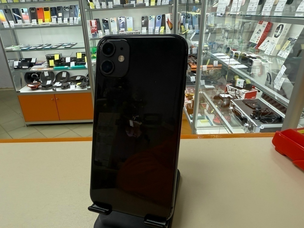 Смартфон Apple iPhone 11 128Gb
