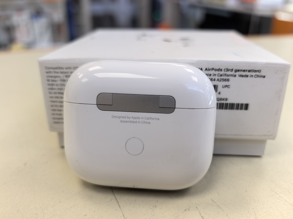 Наушники беспроводные Apple Airpods 3