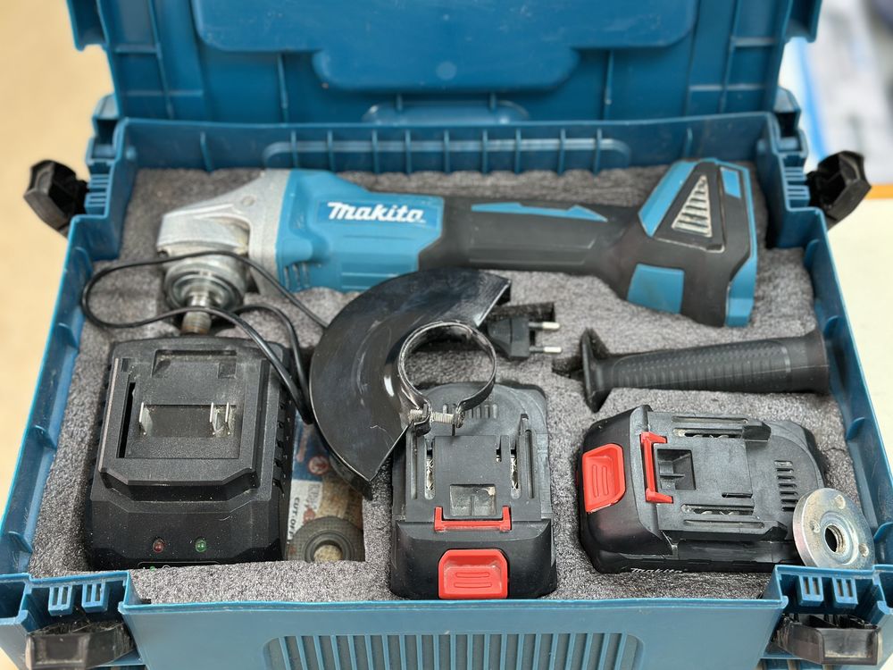 Угловая шлифмашина Makita 6069