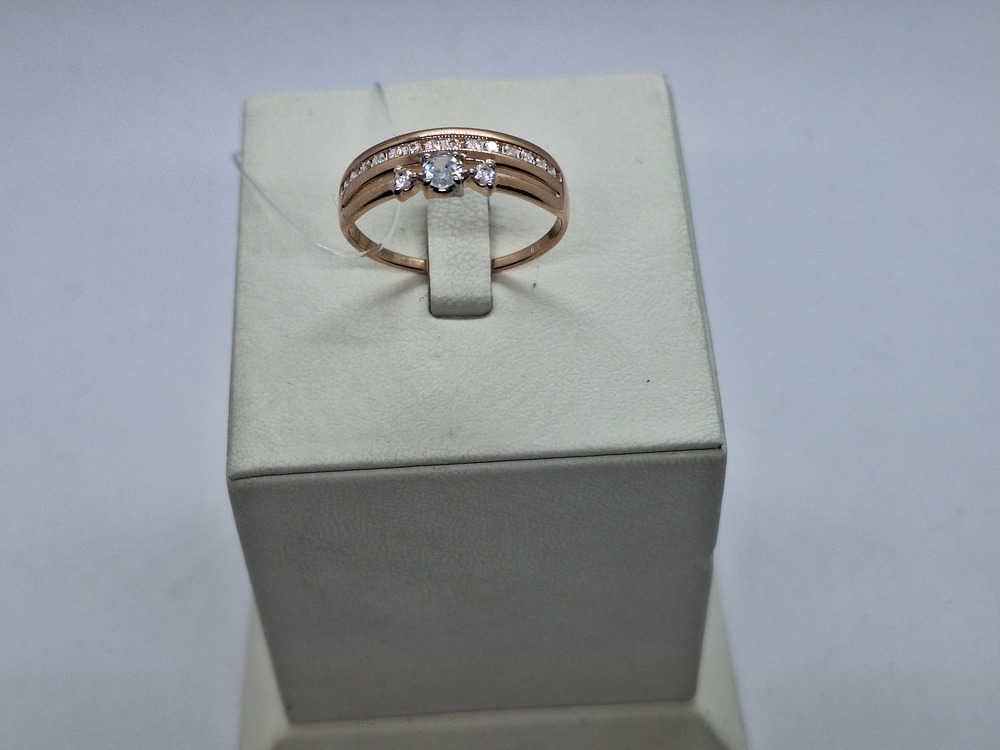 018703 КОЛЬЦО С КАМНЯМИ (Au 585)