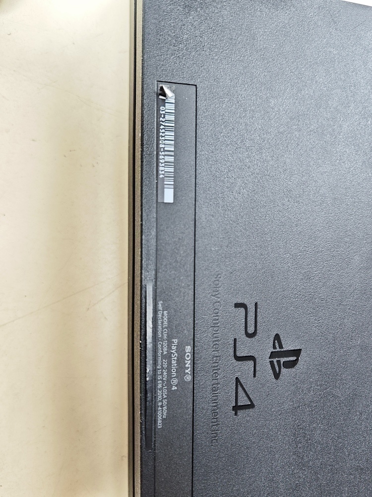 Игровая приставка PlayStation 4 FAT 500GB