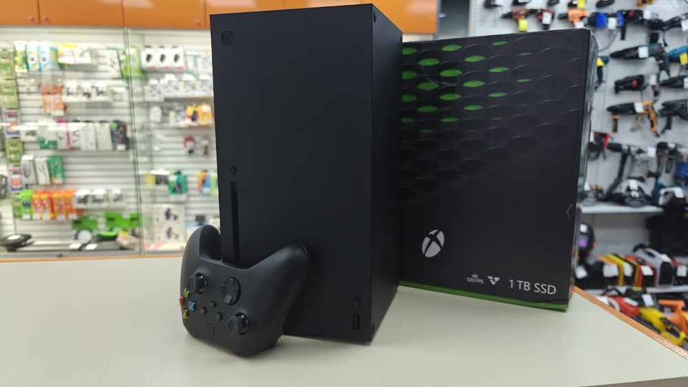Игровая приставка Xbox Series X 1Tb