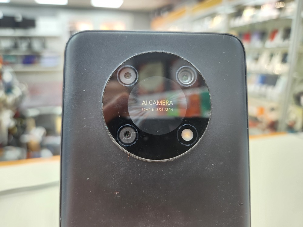 Смартфон Huawei Nova Y90 4/128