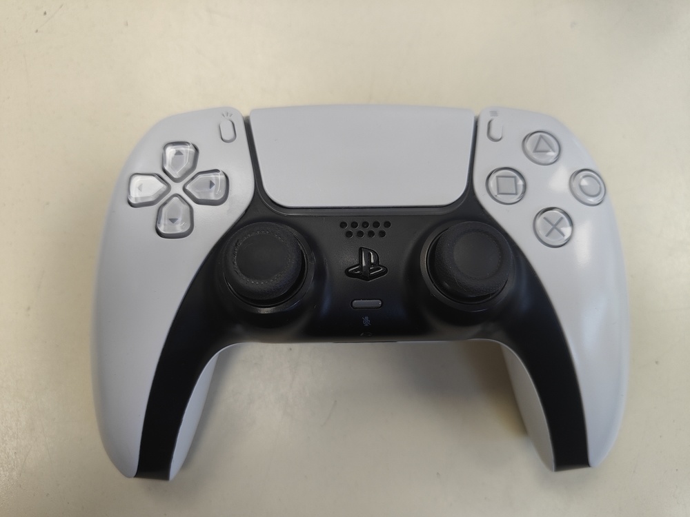 Игровая приставка PlayStation 5 825Gb (С дисководом)