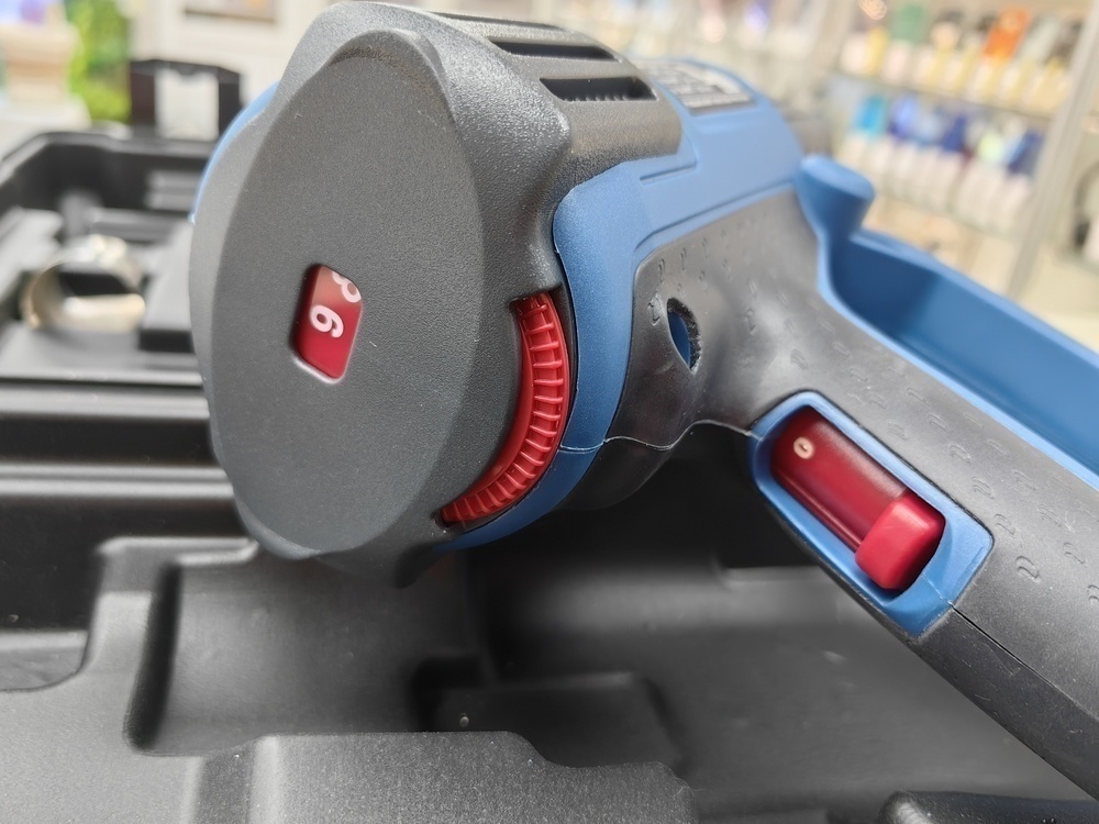 Строительный фен Triger 20061