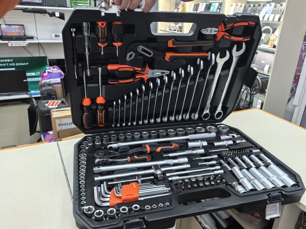 Набор инструментов Gigant 143 PCS