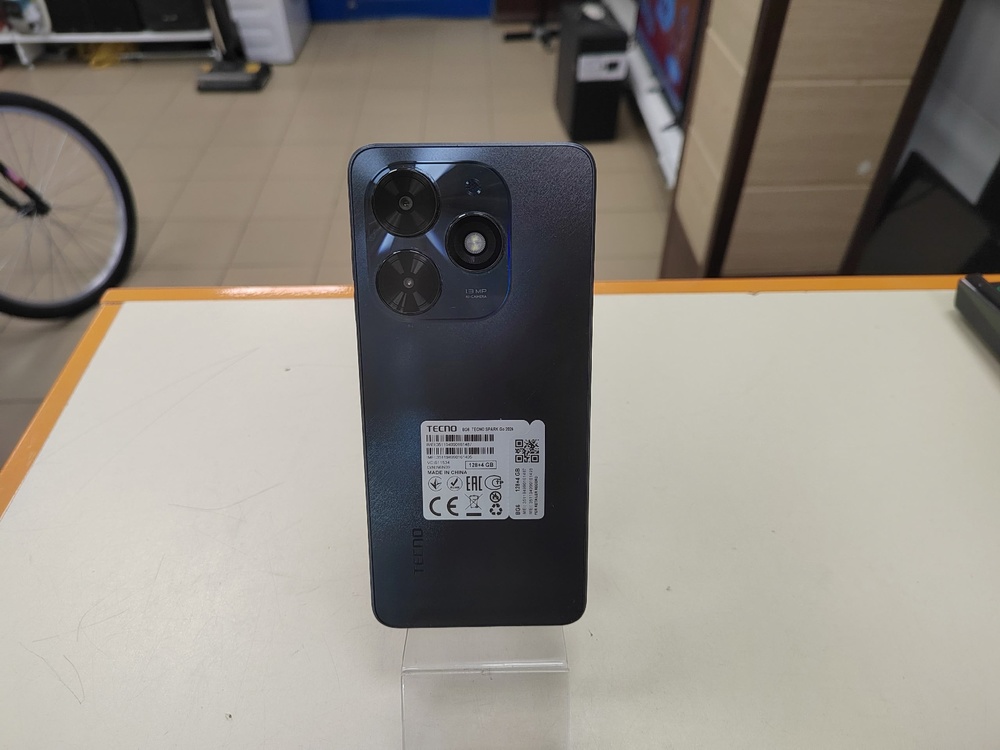 Смартфон Tecno Spark Go 2024 3/64