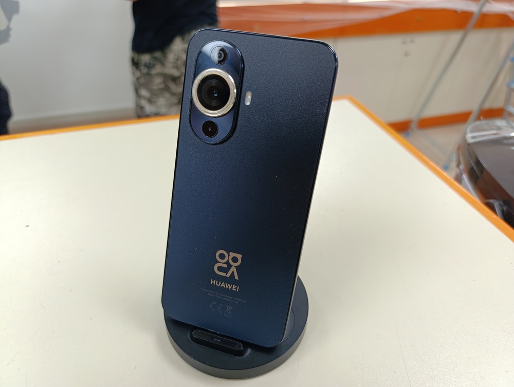 Смартфон Huawei Nova 11 8/256