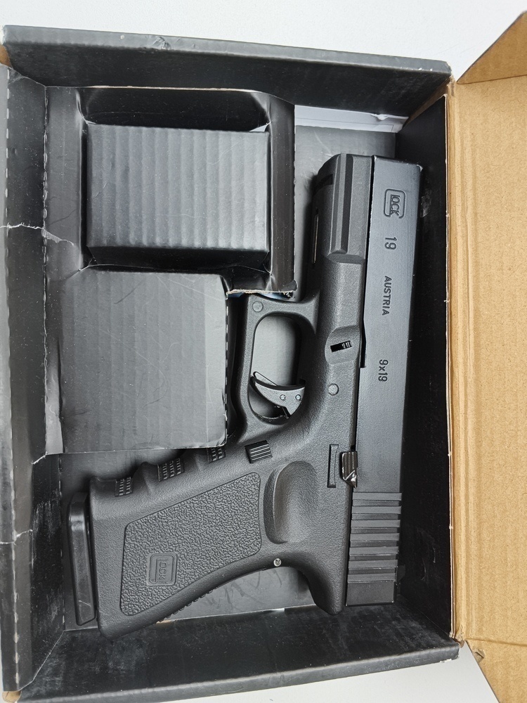Пистолет пневматический Glock EC-1301