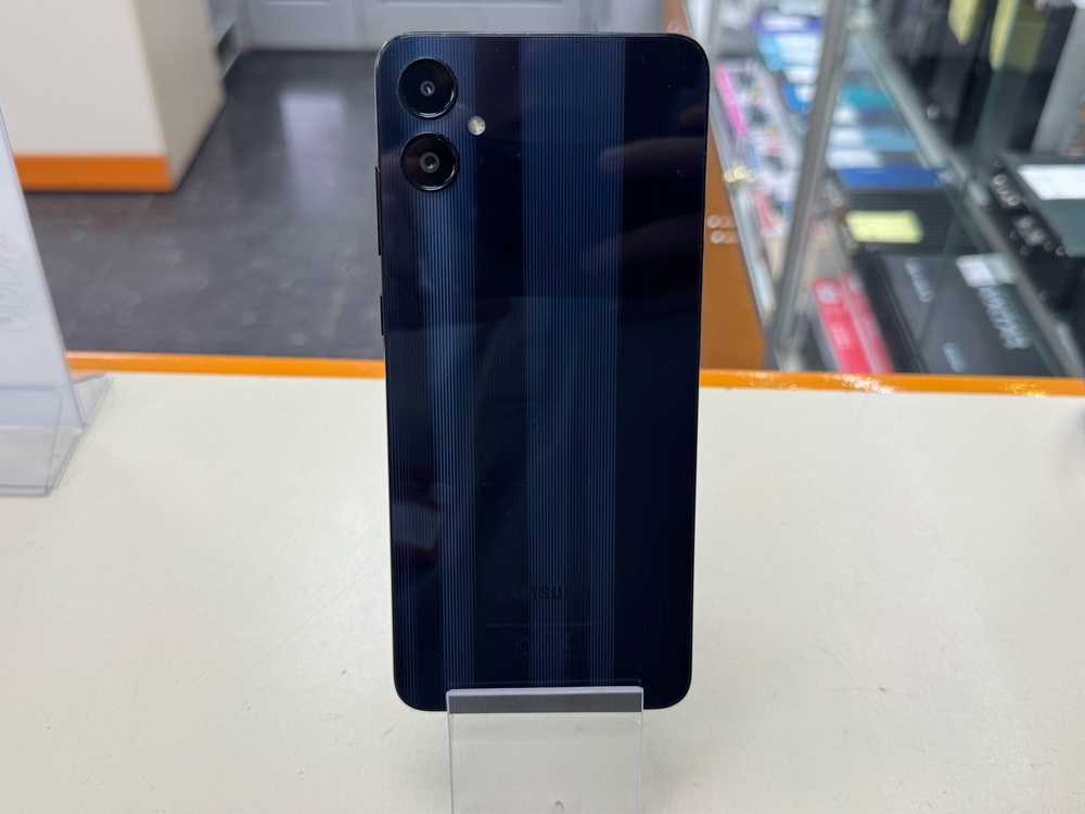 Смартфон Samsung Galaxy A05 4/64