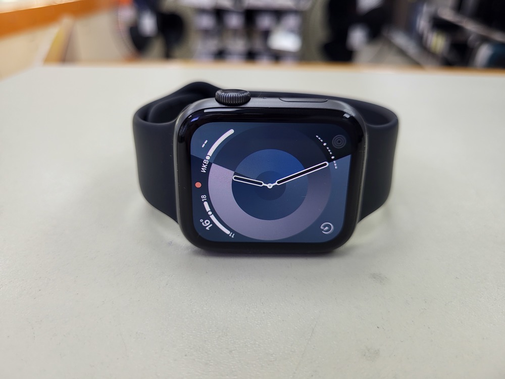 Смарт-часы Apple Watch Series 4 44 мм