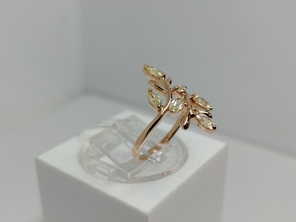 КОЛКМИ585 КОЛЬЦО С КАМНЯМИ (Au 585)