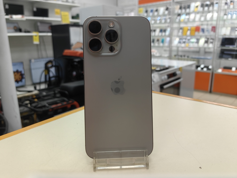 Смартфон Apple iPhone 15 Pro Max 256Gb