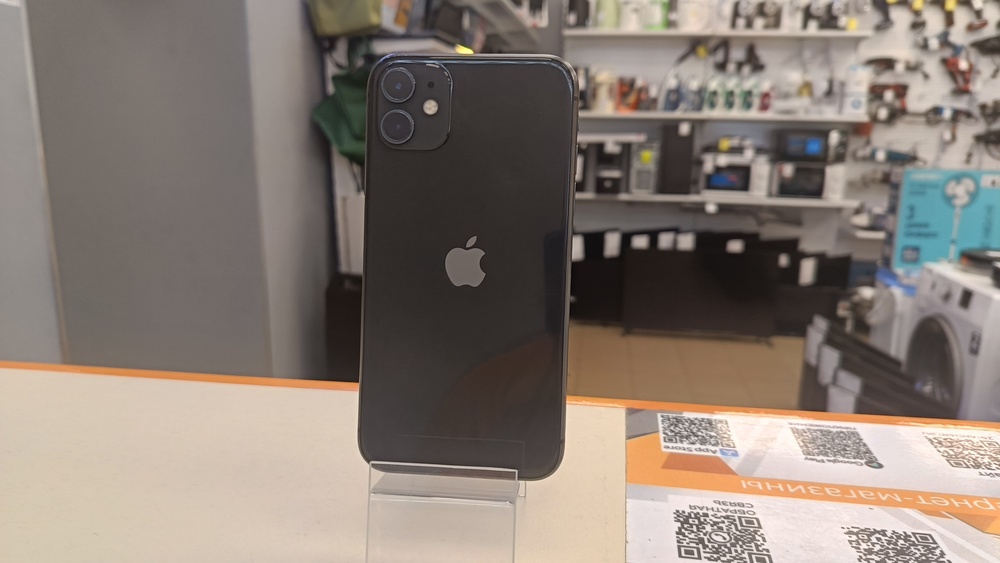 Смартфон Apple iPhone 11 64Gb