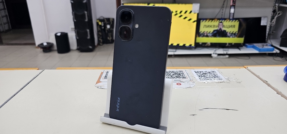 Смартфон Infinix Smart 10 4/128
