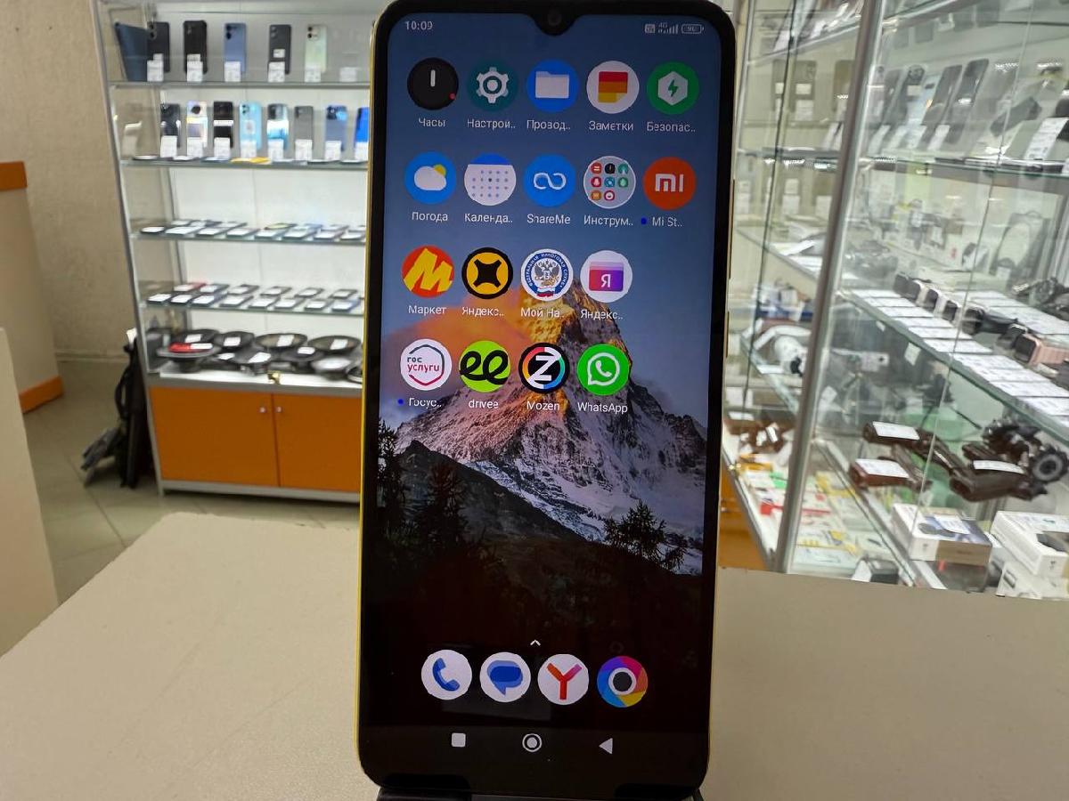 Смартфон Xiaomi Poco C40 4/64