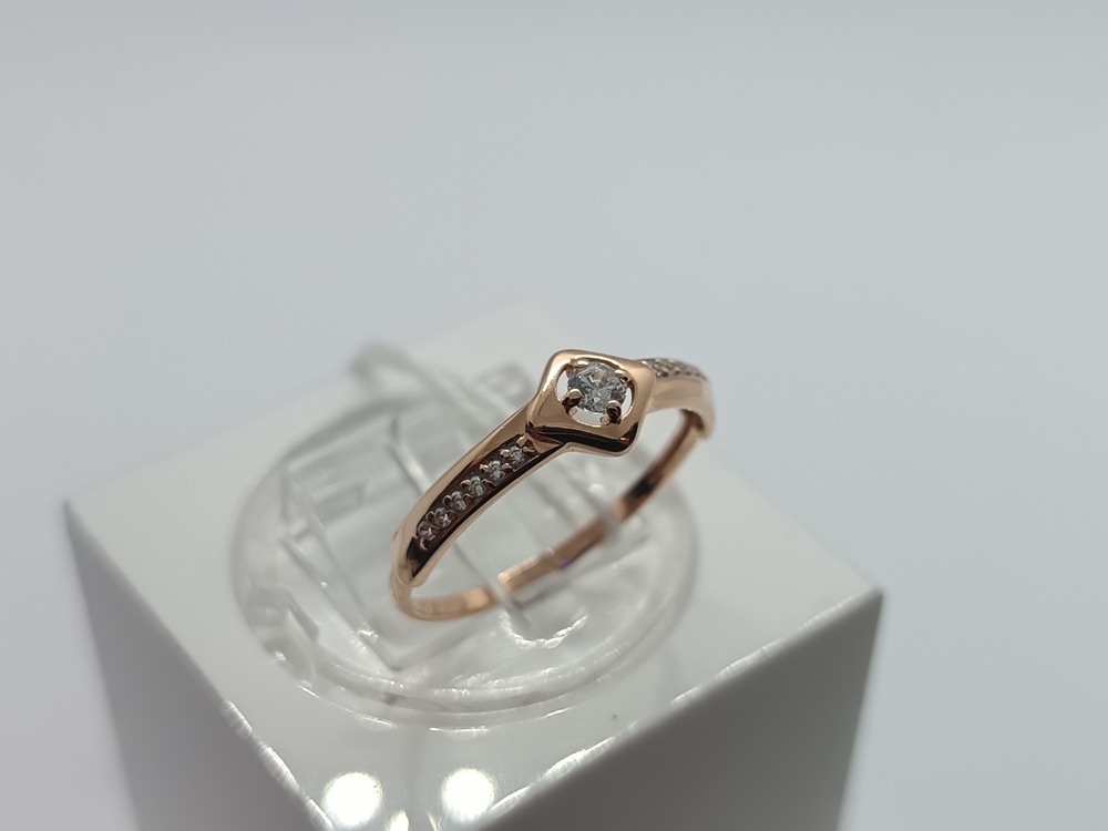 КОЛКМИ585 КОЛЬЦО С КАМНЯМИ (Au 585)