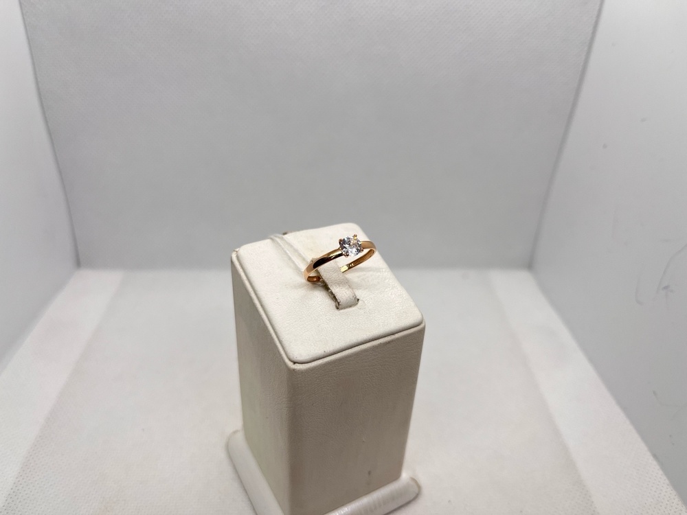 КОЛКМ585 КОЛЬЦО С КАМНЕМ (Au 585)