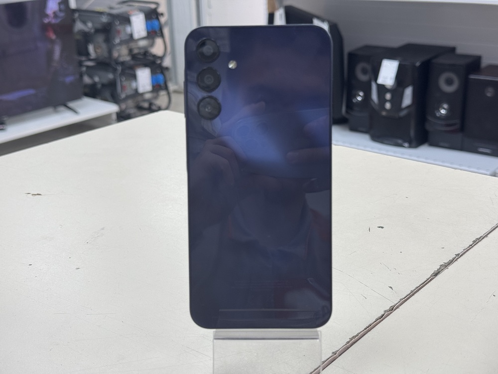 Смартфон Samsung Galaxy A15 4/128