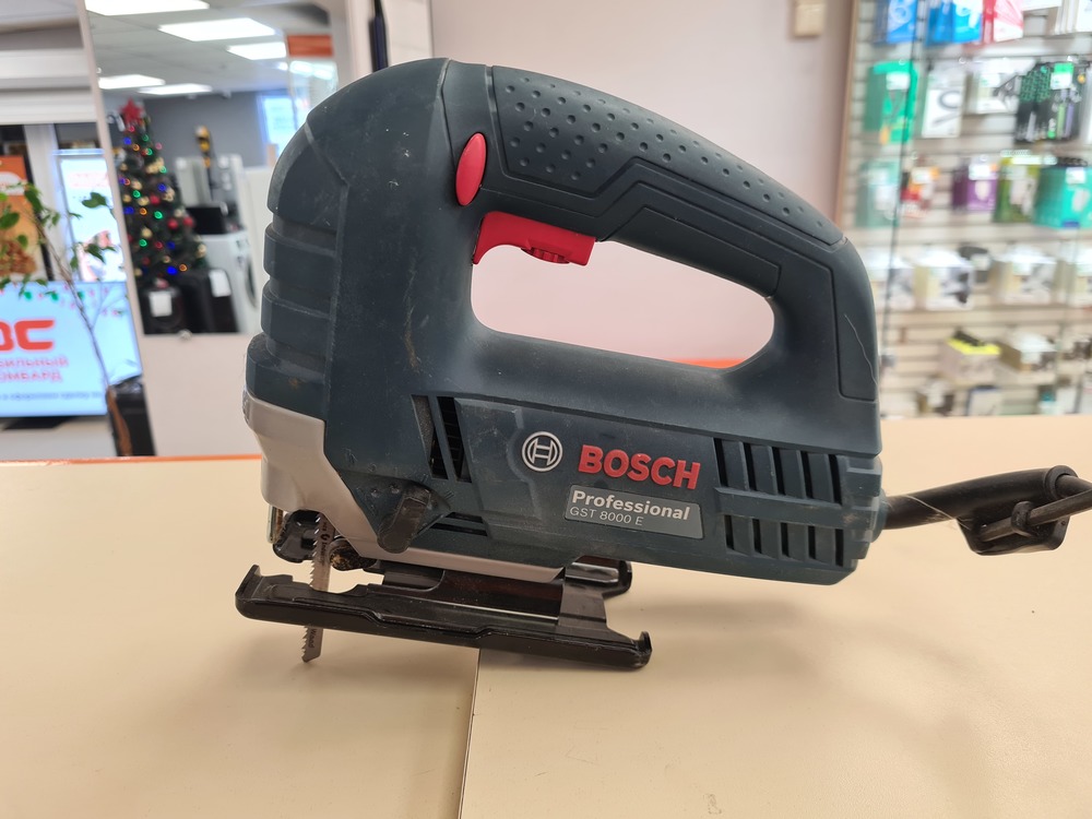 Лобзик Bosch GST  8000 E