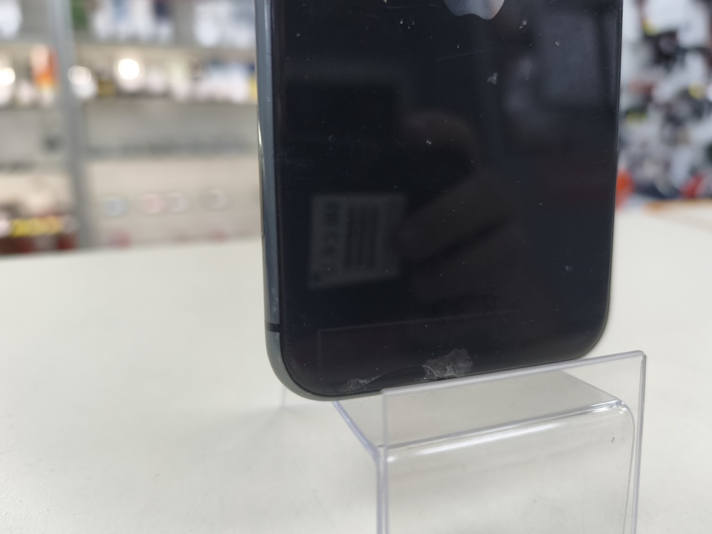 Смартфон Apple iPhone 11 64Gb