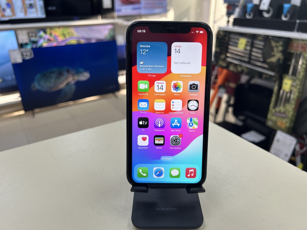Смартфон Apple iPhone 11 64Gb