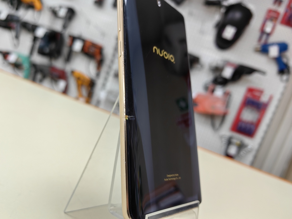 Смартфон Nubia NX575J 4/64