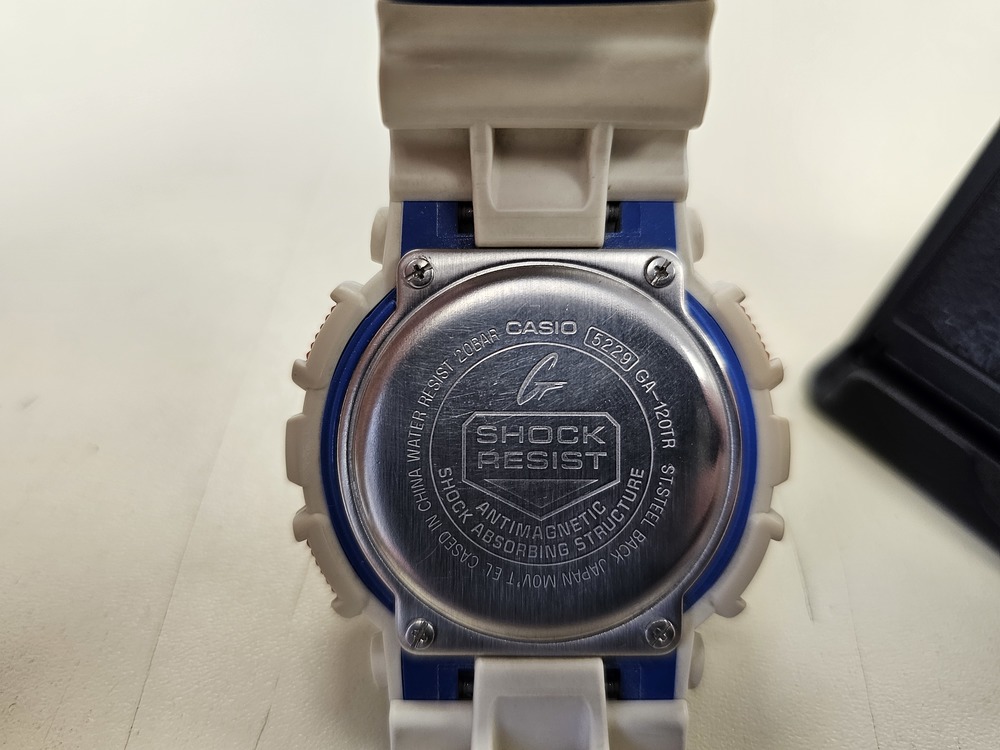 Часы наручные Casio GA-120TR