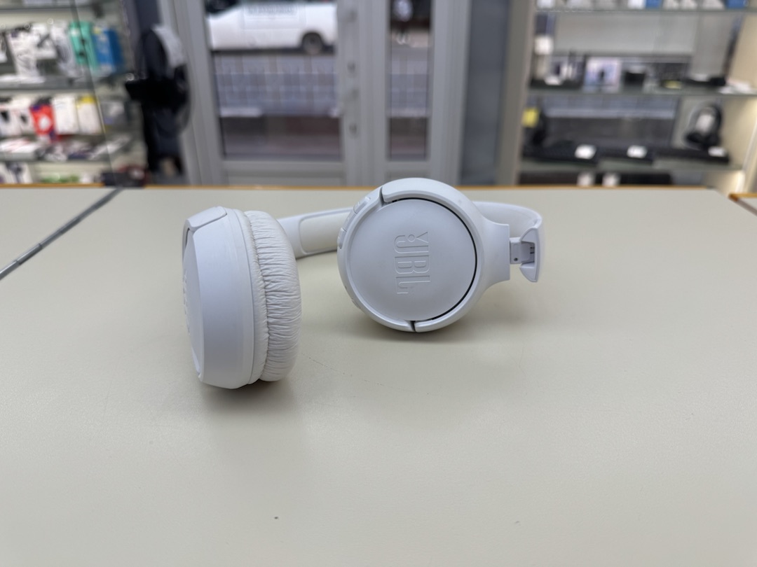 Наушники беспроводные JBL TUNE 520BT