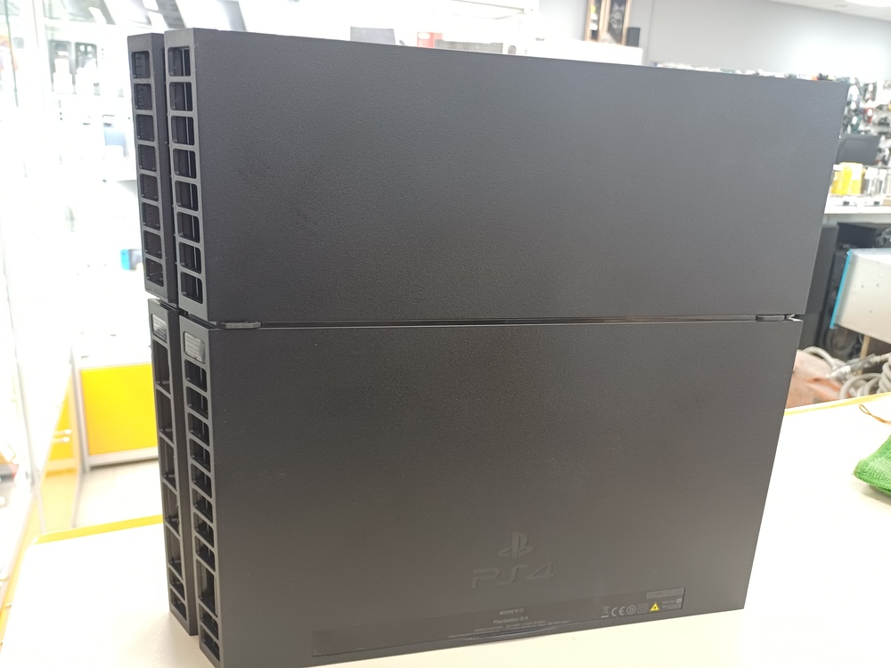 Игровая приставка PlayStation 4 500GB