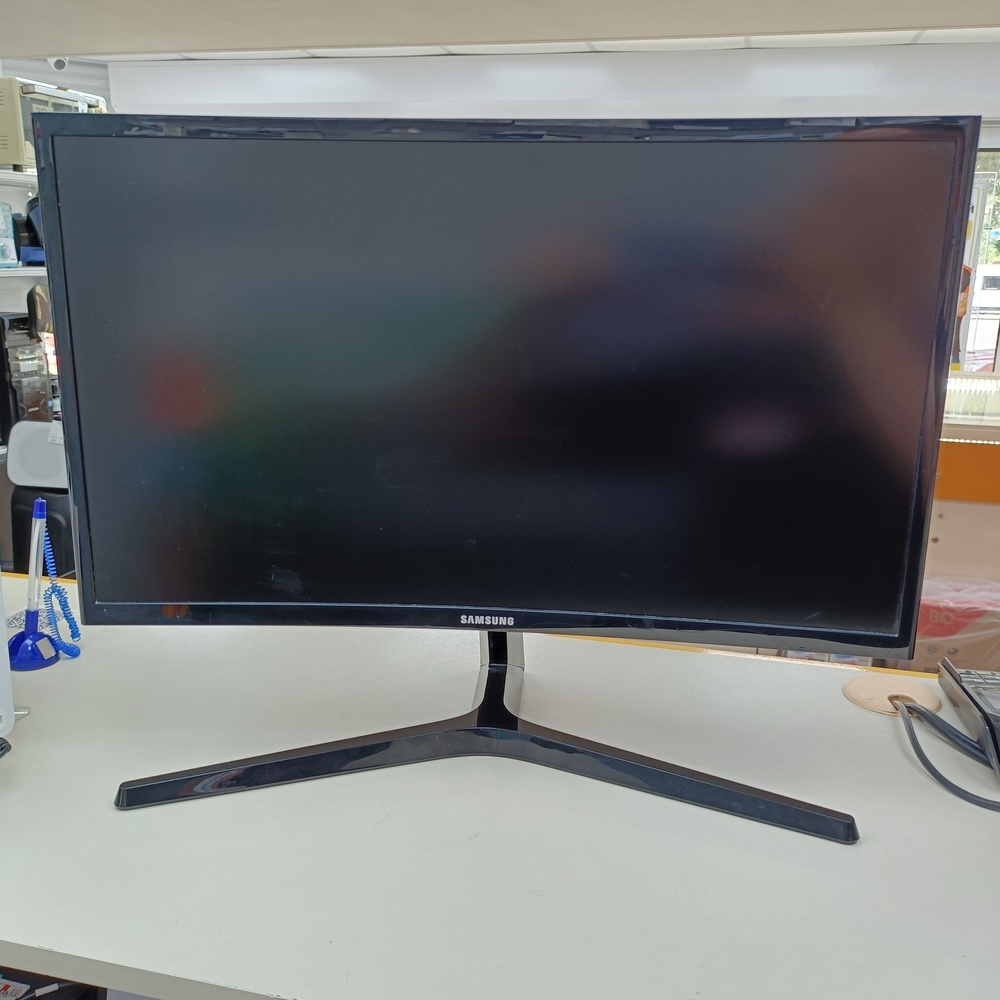 Монитор Samsung C24RG50FQI