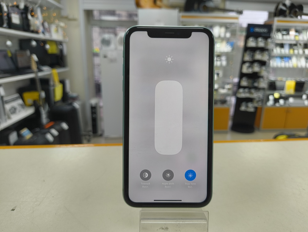 Смартфон Apple iPhone 11 128Gb