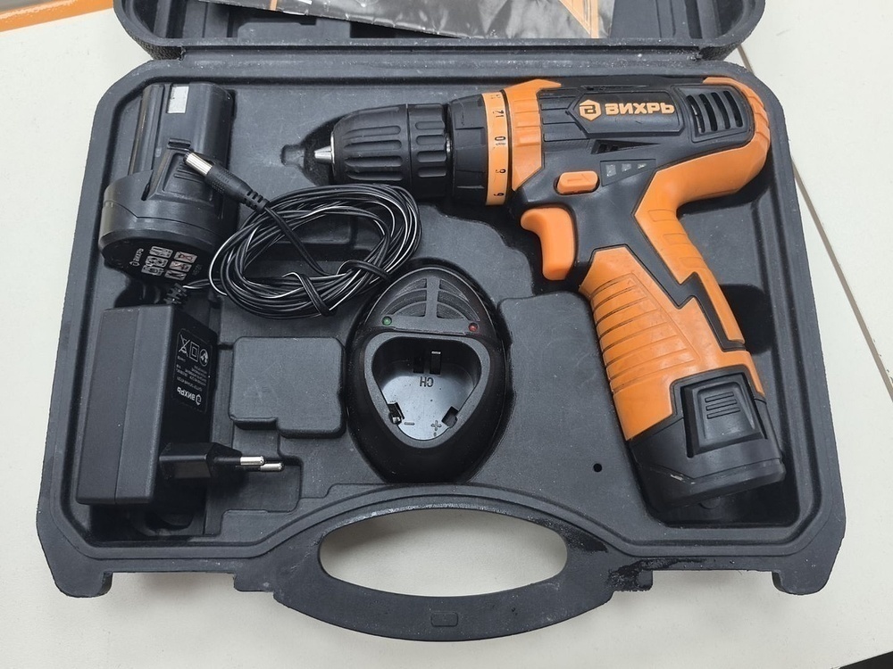 Шуруповерт Вихрь ДА-12Л-2К