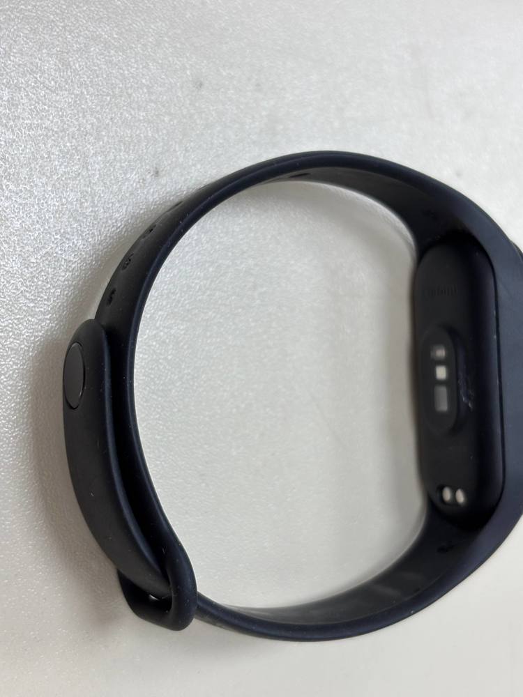Фитнес-браслет Xiaomi Mi Band 7