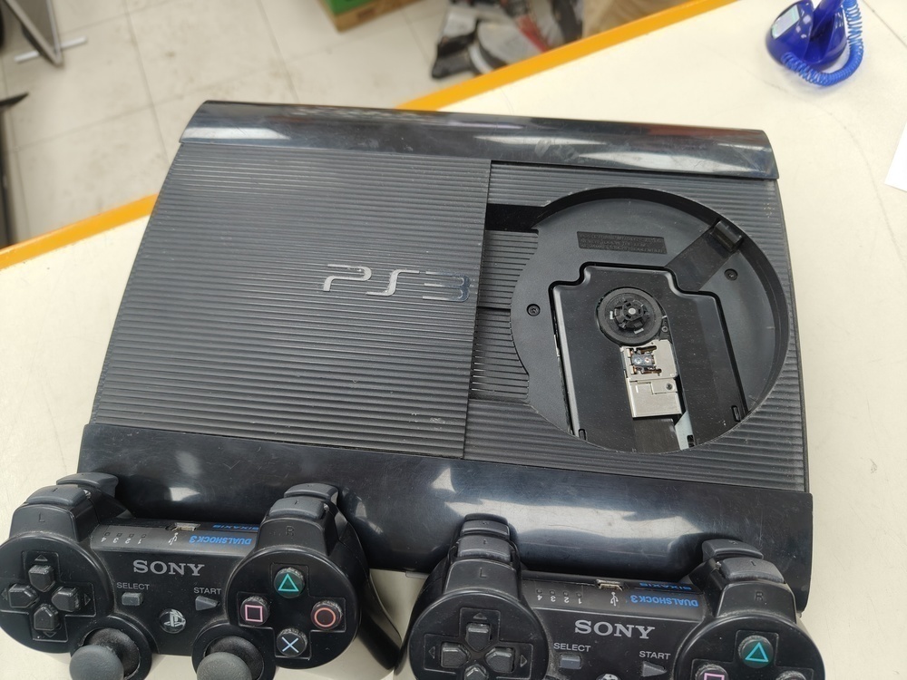 Игровая приставка PlayStation 3 500GB