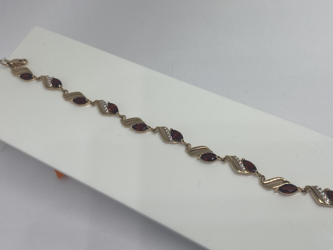 БРАСЛЕТ С КАМНЯМИ (Au 585)