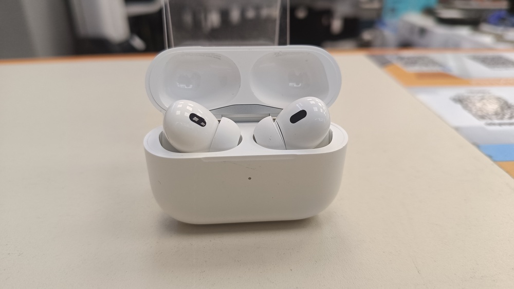 Наушники беспроводные Apple AirPods Pro 2 Gen