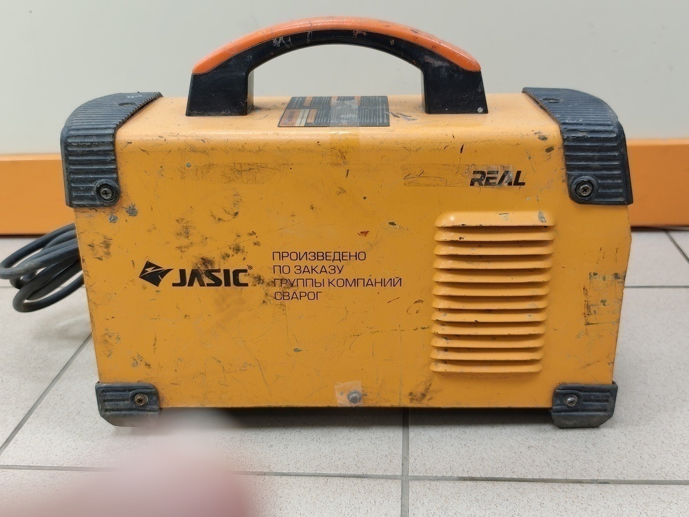 Сварочный аппарат Jasic Real ARC-220