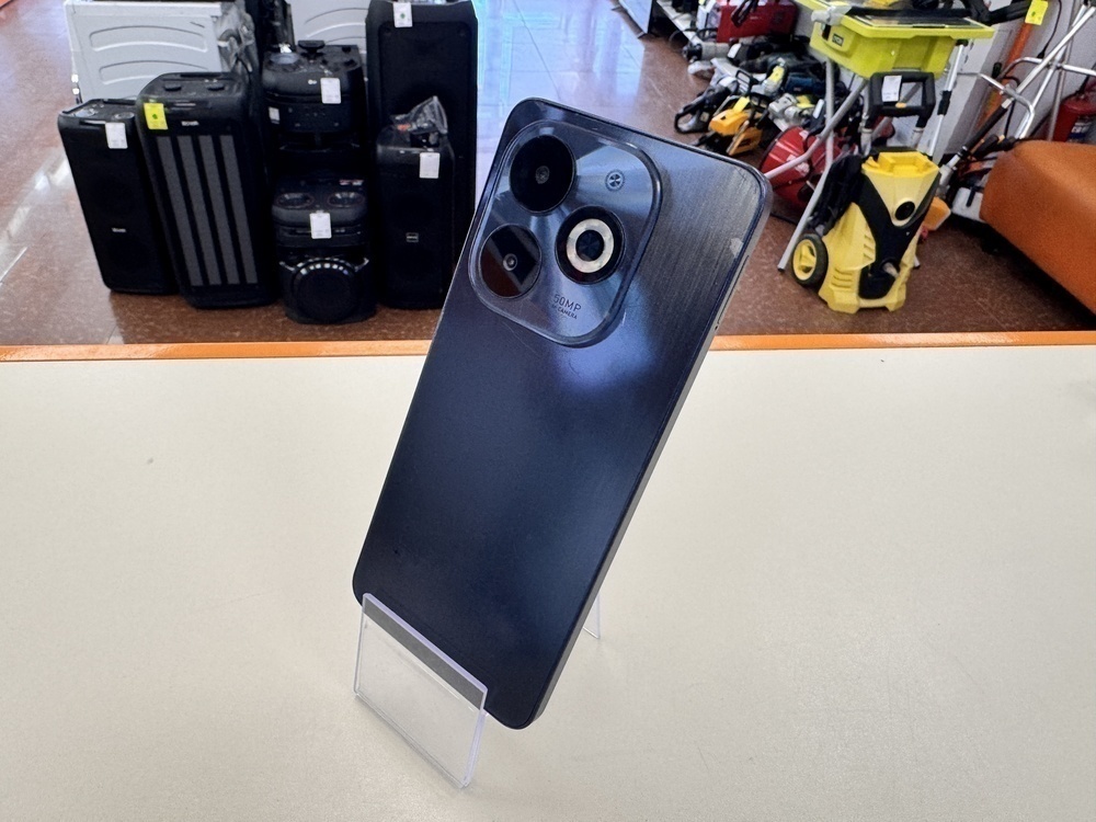 Смартфон Infinix Smart 8 Pro 4/64