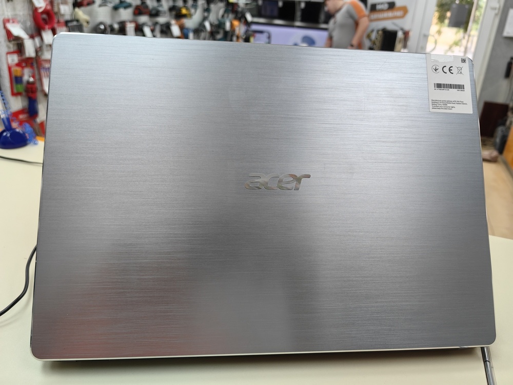 Ноутбук Acer; Ryzen 5 3500U, Radeon Vega 8, 12 Гб, 500 Гб, Нет