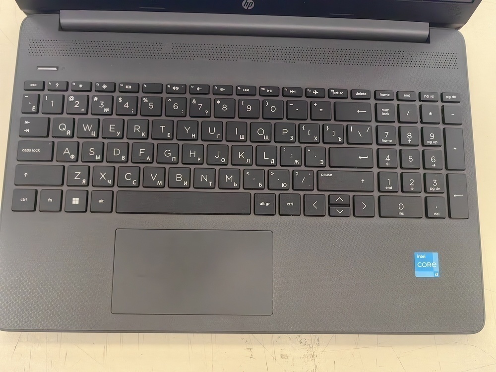 Ноутбук HP; Core i3-1215U, Intel UHD Graphics, 8 Гб, 500 Гб, Нет