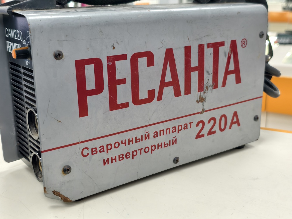 Сварочный аппарат Ресанта САИ-220